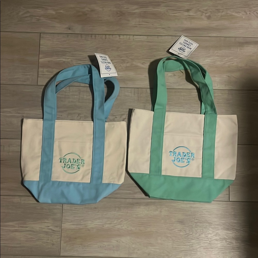 NEW Trader Joe’s mini totes pastel blue green cream